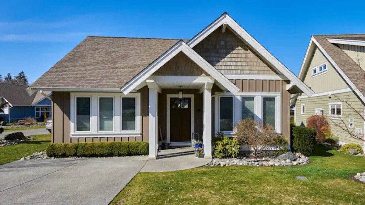 Regional District of Nanaimo House | Siesta by the Sea - Sleeps 6