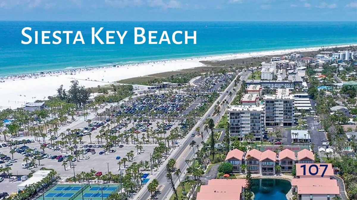 Siesta Key House | Siesta Key Townhome across from Pristine Sand & Blue Waters 2b/2b king queen