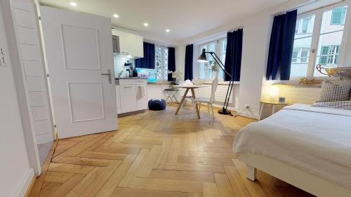 Old Town Apartment | Signature Bijou