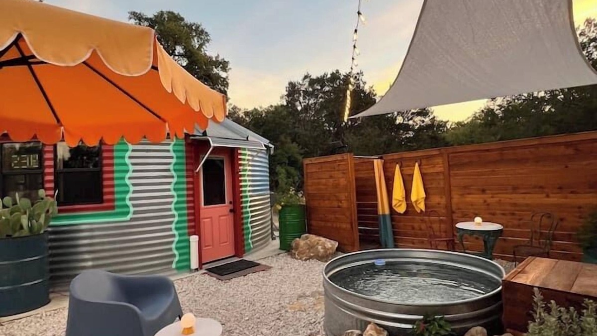 Austin House | Silo house - 3 acres +pool +outdoor shower “Opal”