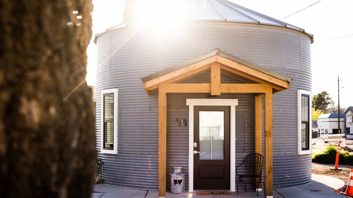 La Verkin Cabin | Silo Suite 1 Pet Friendly- Near Zion National Park