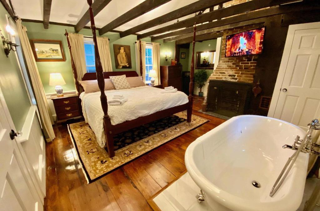 Salem Hotel | Silsbee's by Daniels House
