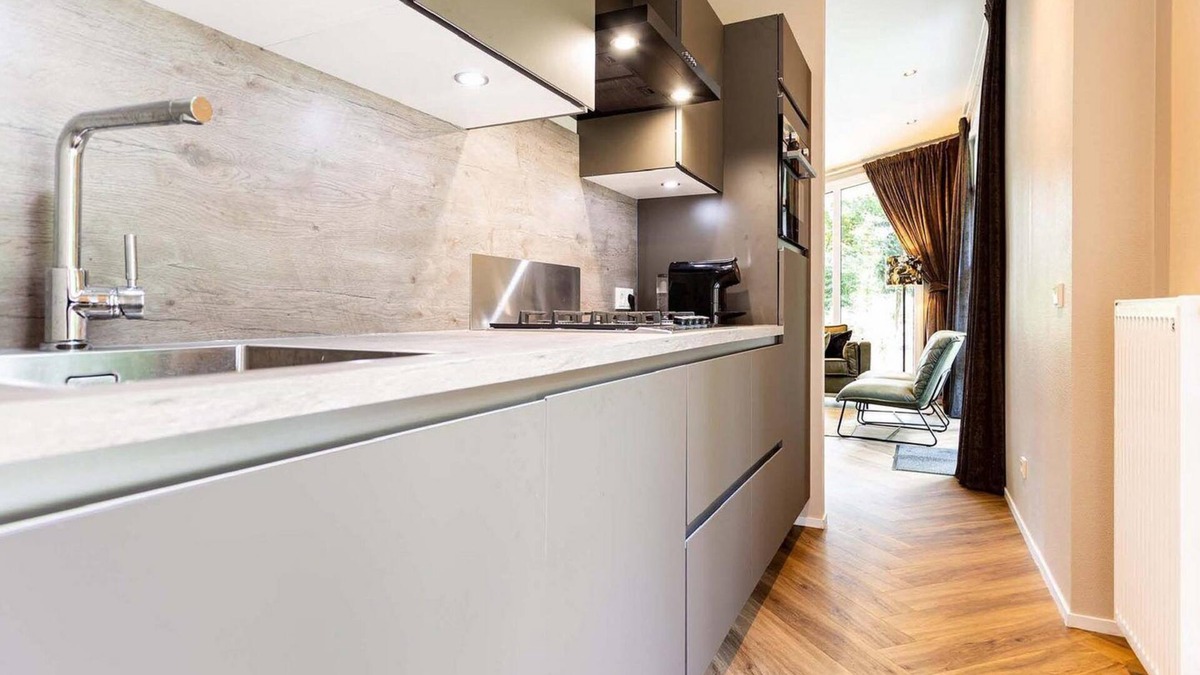 Lunteren Ski Chalet | ✓ Silva at Landgoed De Scheleberg ✓ Holiday home for 4 people ✓ Located in Lunteren (Gelderland) ✓ Holiday resort in the Veluwe region ✓ Book directly at the resort