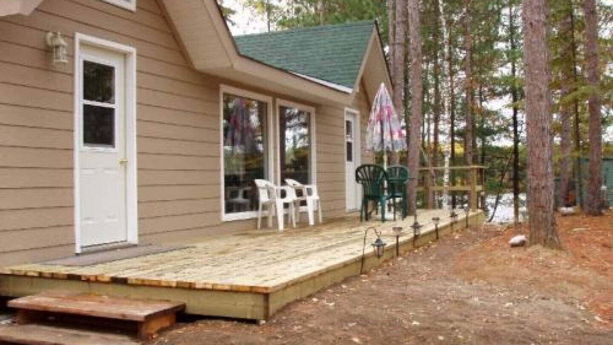 Lake St. Peter Cottage | Silver Birches Cottage Rental - Cottage #3