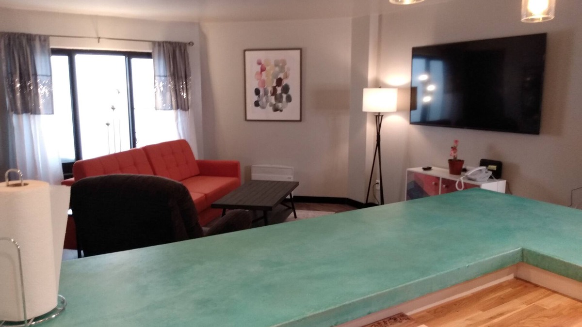 Snowshoe Apartment | Silver Creek 2 BR Condo, No Cleaning Fees, A/C, Pool/Hot Tub