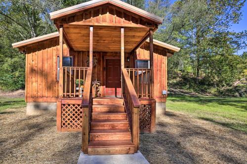 Beattyville House | Silver Creek Cabin with Hiking Less Than 1 Mi to Town!