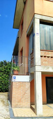 Bagnolo San Vito Apartment | Silver Home