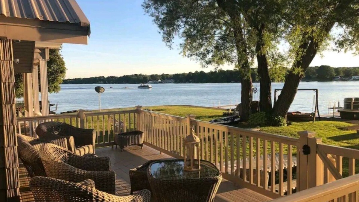 Perry Cottage | Silver Lake Luxury close to Letchworth State Park