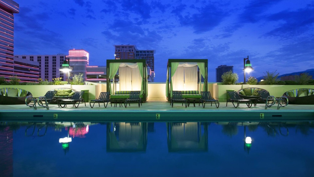 Downtown Reno Hotel | Silver Legacy Reno- A Caesars Rewards Destination