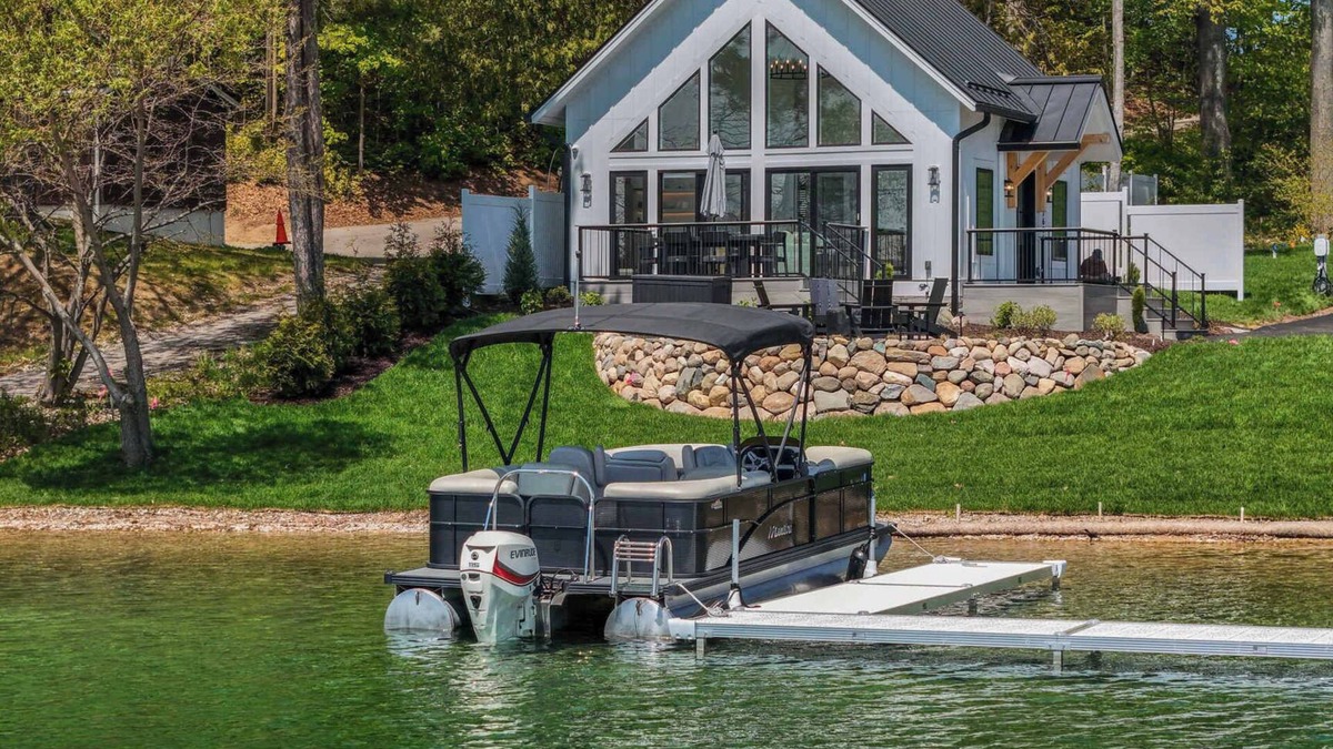 Traverse City House | Silver Oaks Resort ~ Cottage one