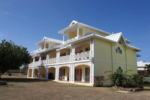 Lowlands Apartment | Silver Plantations Condo