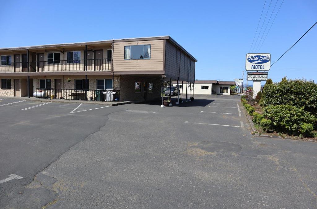 Florence Hotel | Silver Sands Motel