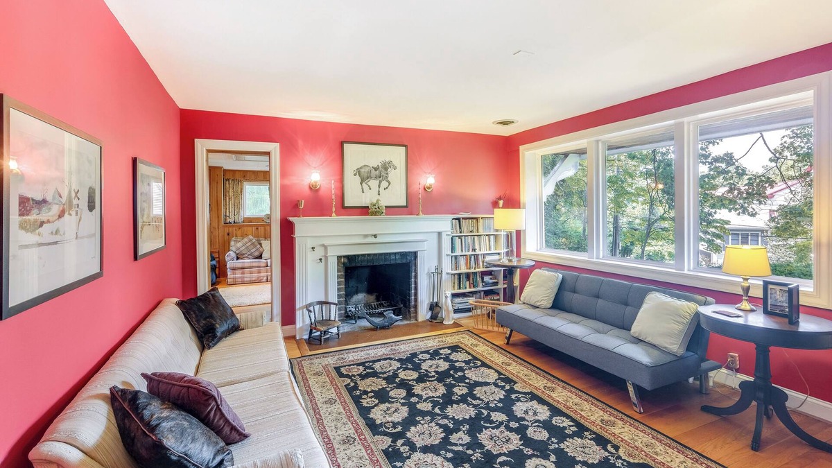 Silver Spring House | Silver Spring Rental: 8 Mi to Washington, DC!