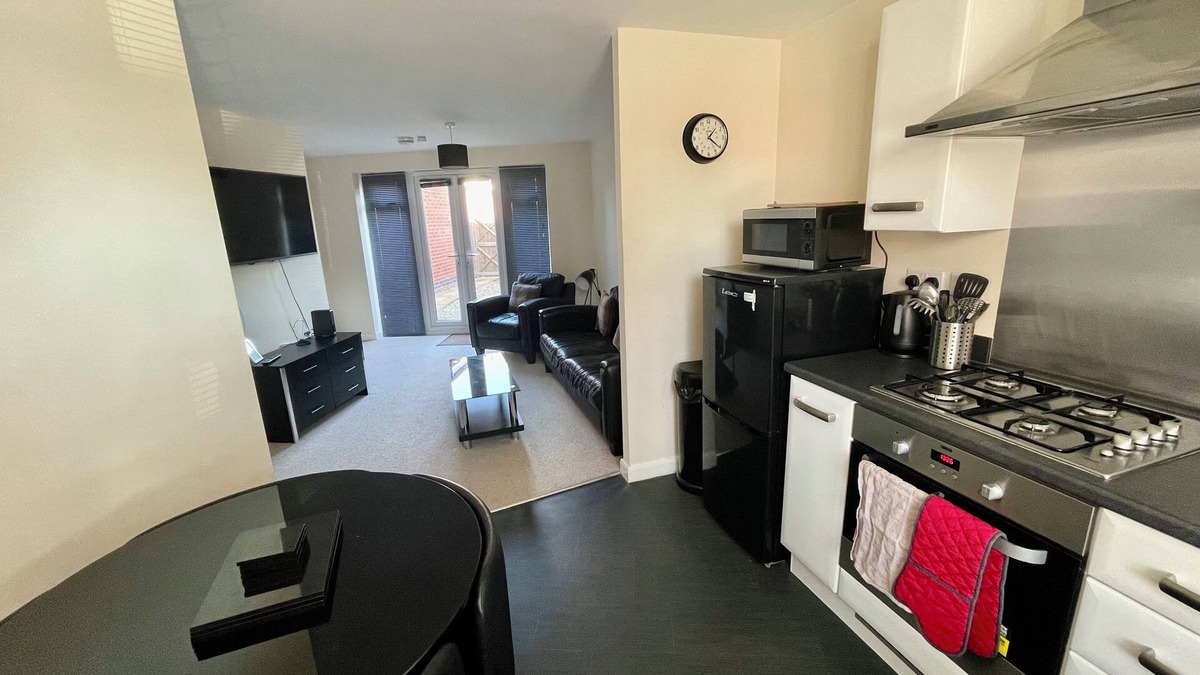 Smisby House | Silver Stag Properties, Comfy 2 BR Home in Ashby