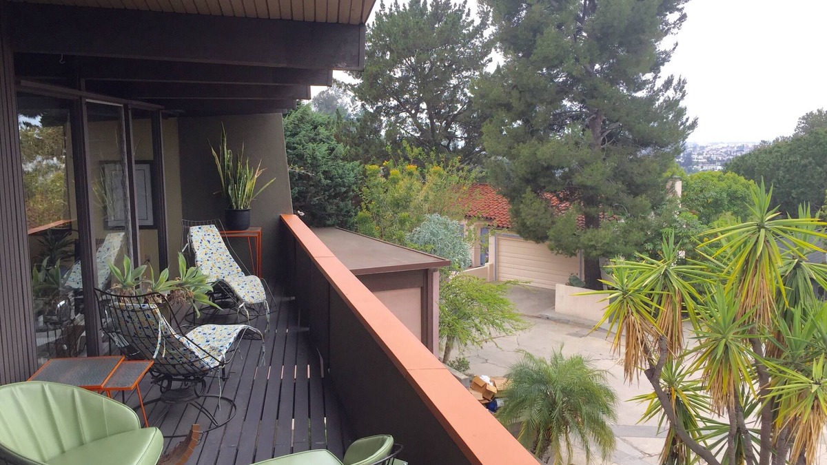 Silver Lake House | Silverlake Hills Mid-Century view home