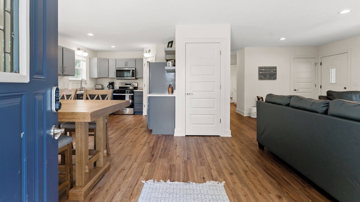 Nims House | Silverside House - Pet Friendly - Centrally Located