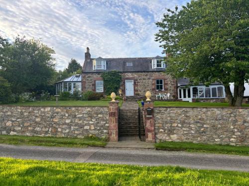 Turriff Bed & Breakfast | Silverstripe