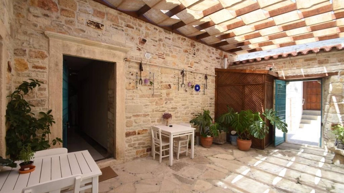 Yenifoca Bed & Breakfast | Sim Otel