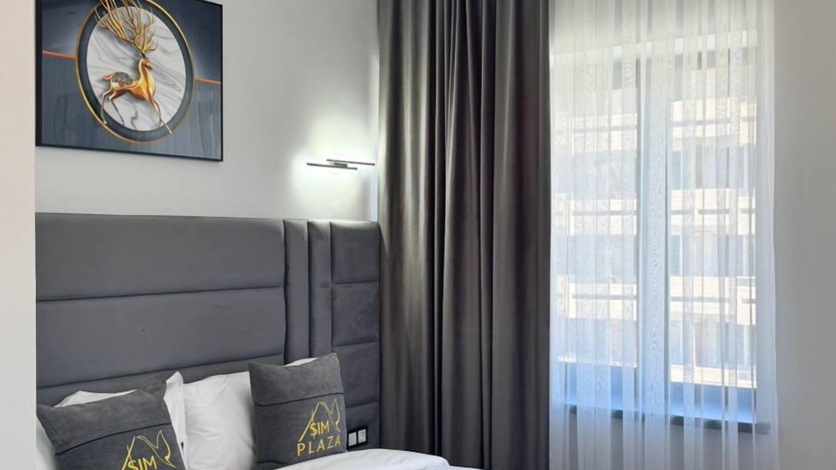Vagharshapat Hotel | Sim plaza