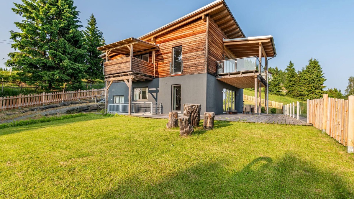 Sankt Urban Apartment | Simonhöhe Kärntentraum by Interhome