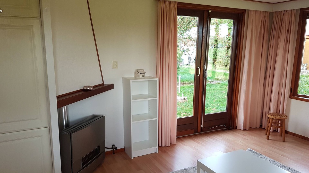 Lunteren Ski Chalet | Simple Chalet on Natural Farm near Natural Parks - 1hr from Amsterdam