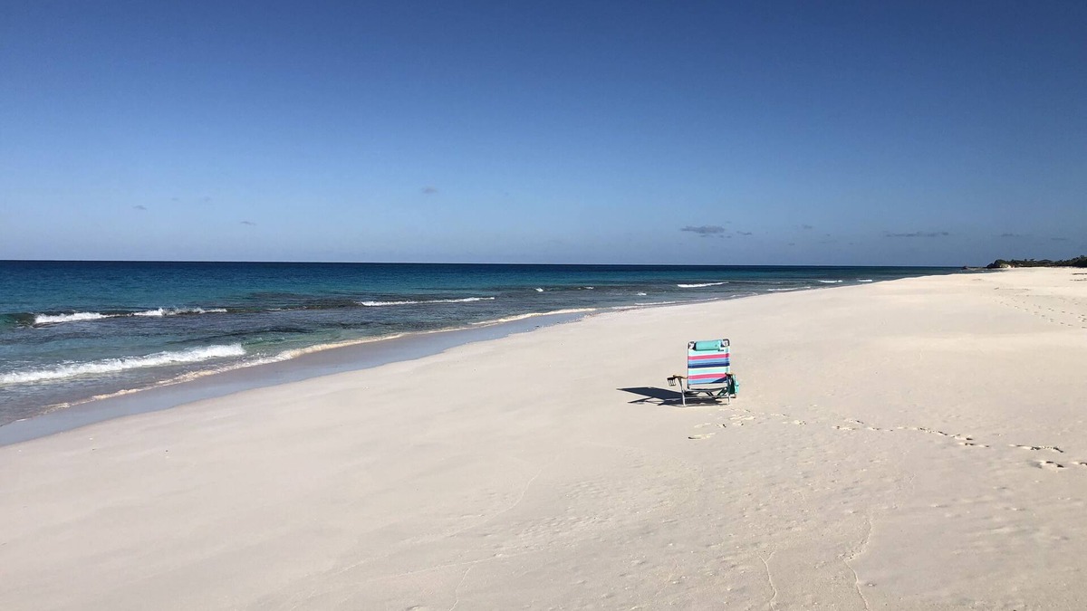 Great Guana Cay House | Simple Island Living. Nature lovers' dream with private path to beach