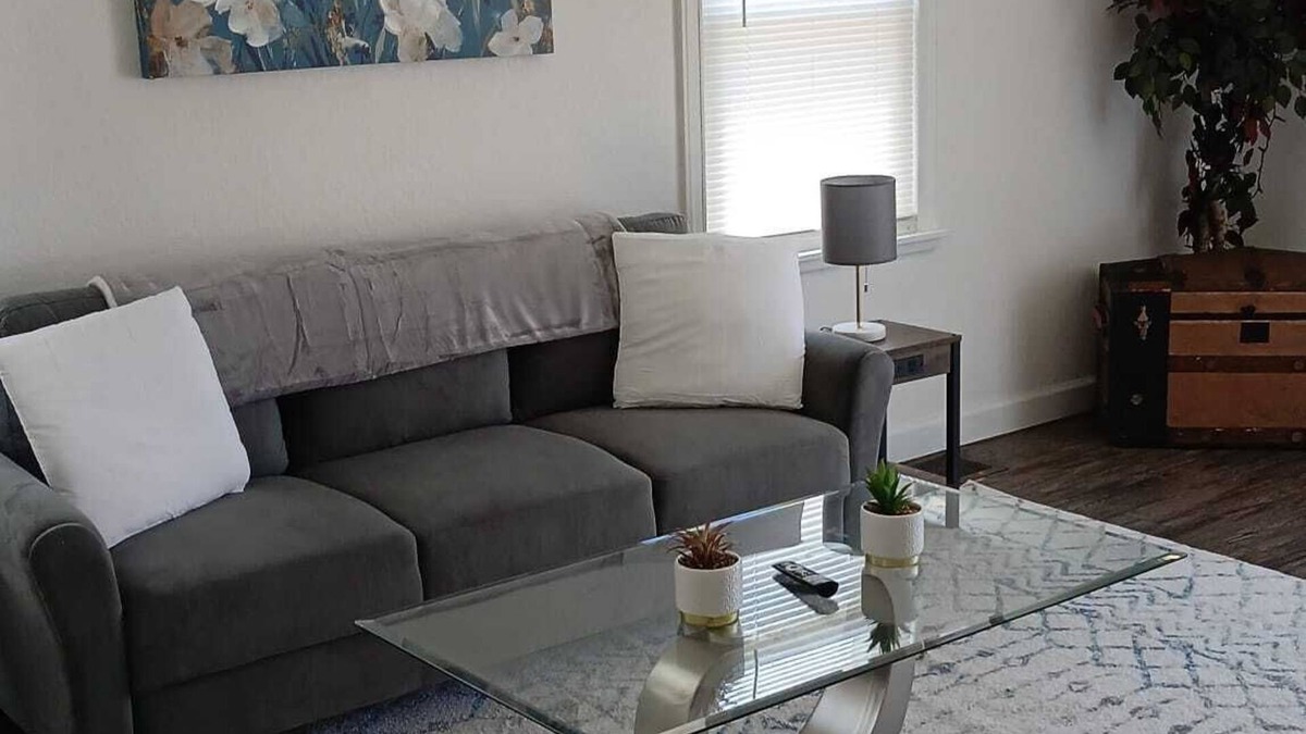 Ottawa House | Simple & peaceful home, very quiet street. near University of Toledo - Pets OK