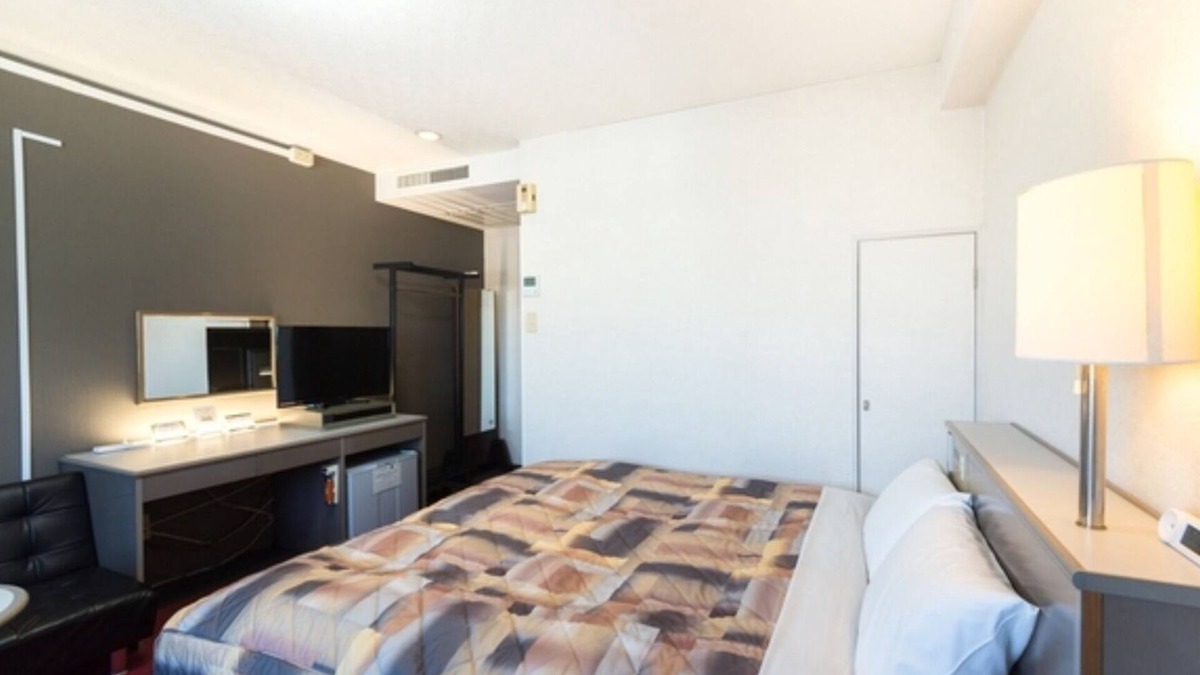 Kaizuka Hotel | Simple room without meals plan For business and /Kaizuka Ōsaka