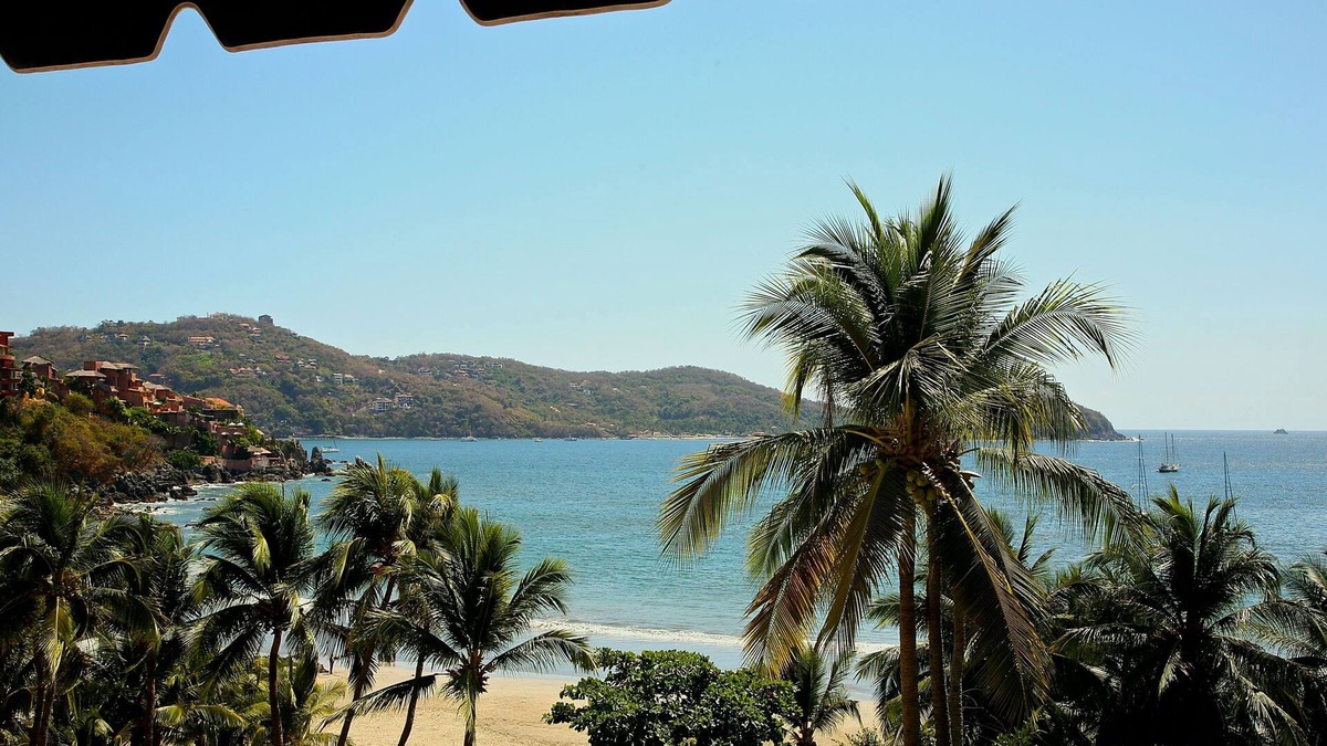 Playa la Madera Condo | 'Simply Perfect' Glorious Location and View Two-Bedroom Ocean/Beach Front Condo