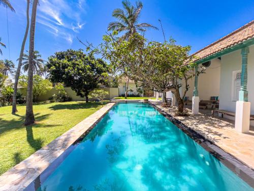 Ekala House | Singhagra Tropical Villa Negombo