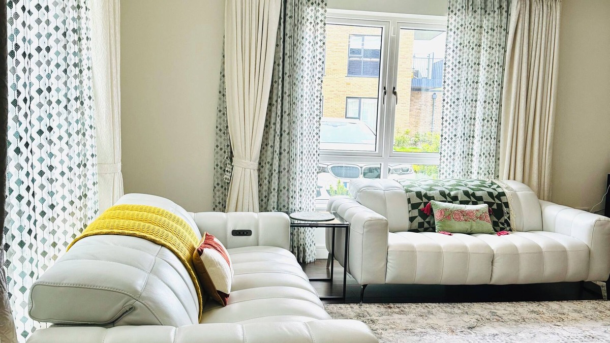 Kilcoole House | Single bed in a House