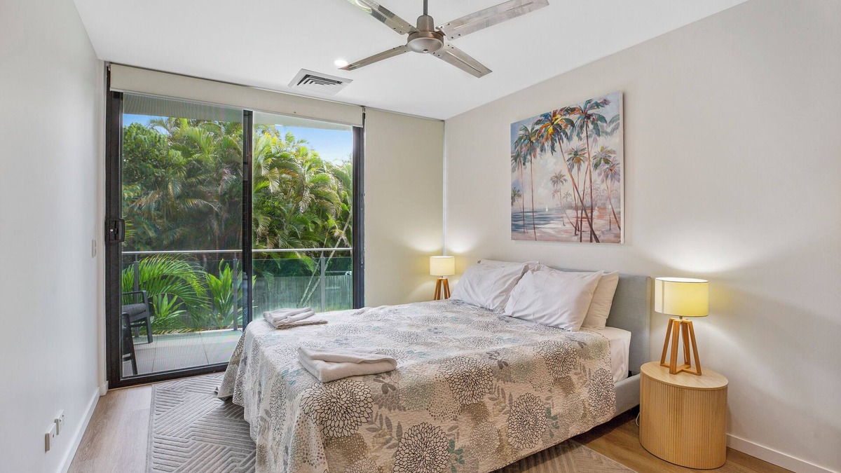 Peregian Beach Apartment | Single level south Peregian apartment with pool & wifi.