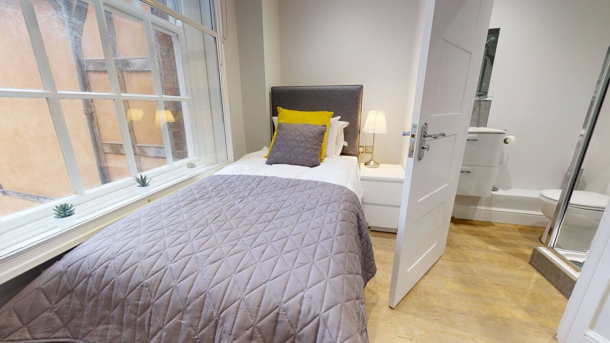 Coventry City Centre Apartment | Single person studio