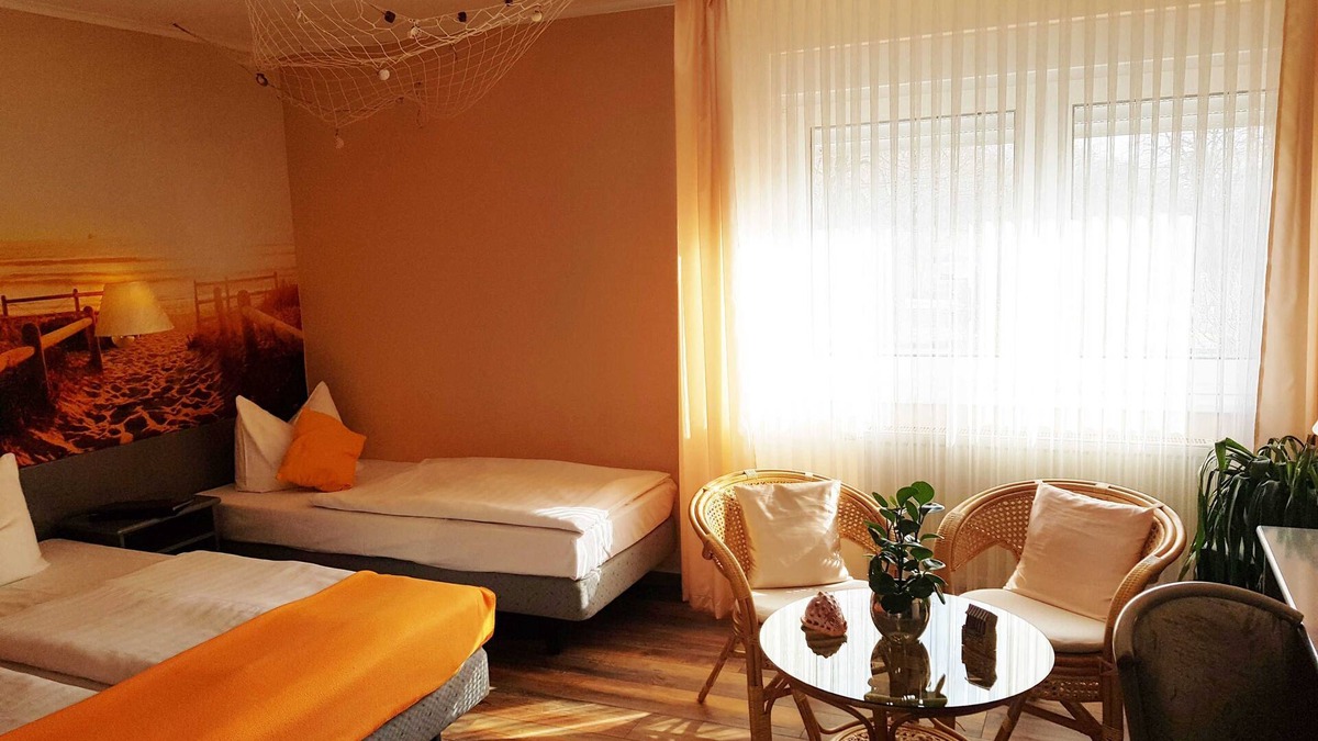 Buro House | Single room 1 online - Hotel Zur Fichtenbreite Garni plus
