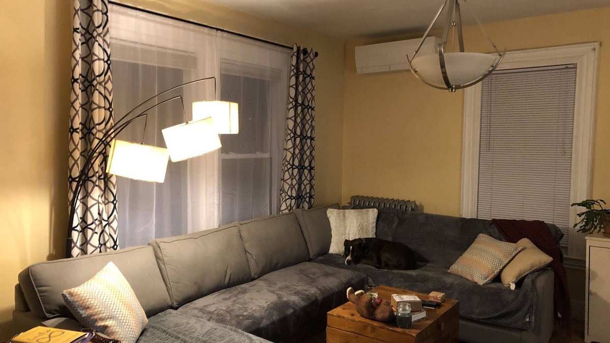 Metropolitan Hill - Beech Street House | Single room, access to all household amenities, steps from commuter rail