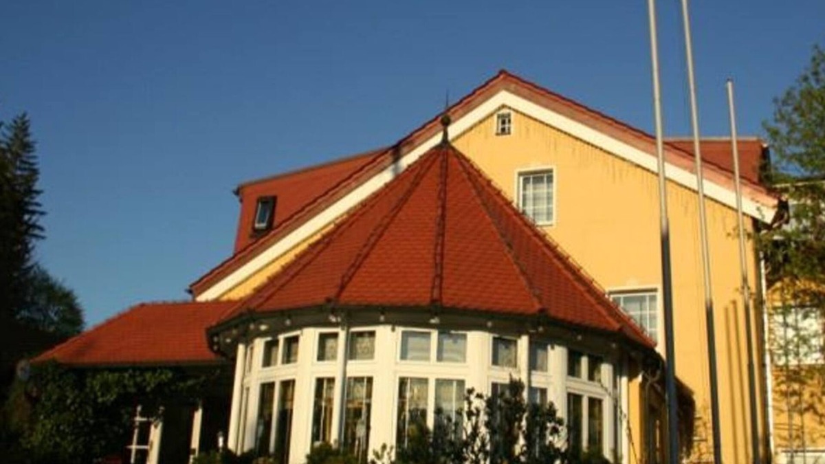 Fichtelberg Apartment | Single room, shower, toilet, balcony - Hotel Schönblick