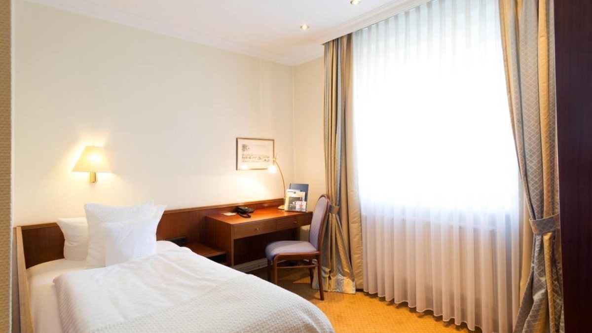 Hasseldieksdamm House | Single Room, Shower, Toilet, Standard - Hotel Birke