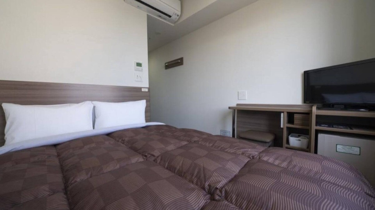 Hakata Ekimae Hotel | Single room smoking semidouble plan for 2 people/Fukuoka Fukuoka