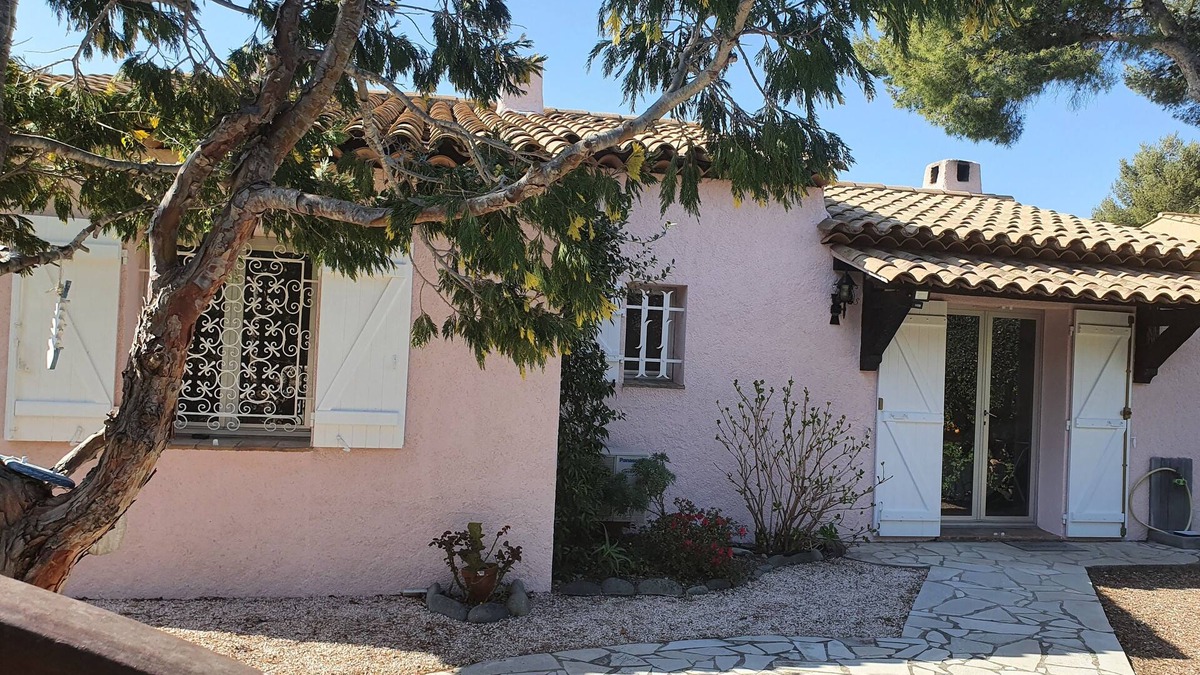 Le Dramont House | Single-storey house with sea view, garden+terrace, 2 air-conditioned bedrooms, WIFI, garage