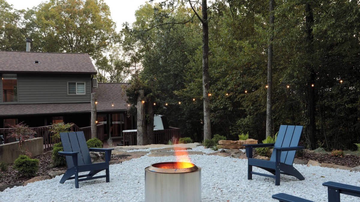 Alto Pass House | Sip, Hike, Relax - A Private 20-Acre Haven in Wine Country