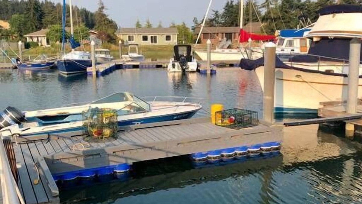 Oak Harbor House | Sirens Song a Waterfront & Marina Home
