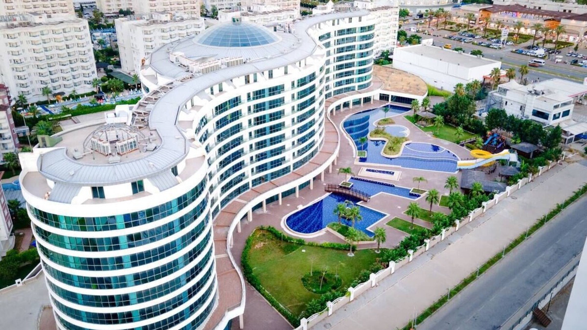 Lara Apartment | Sirius Town Residence & SPA N21