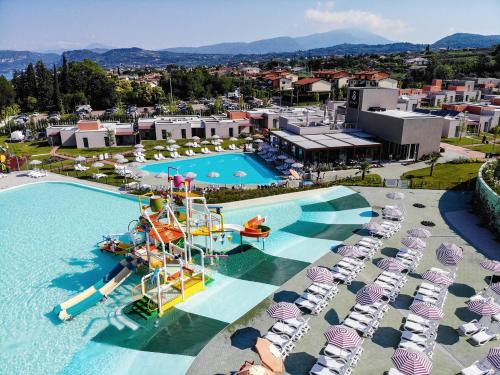Cisano Resort | Sisan Family Resort