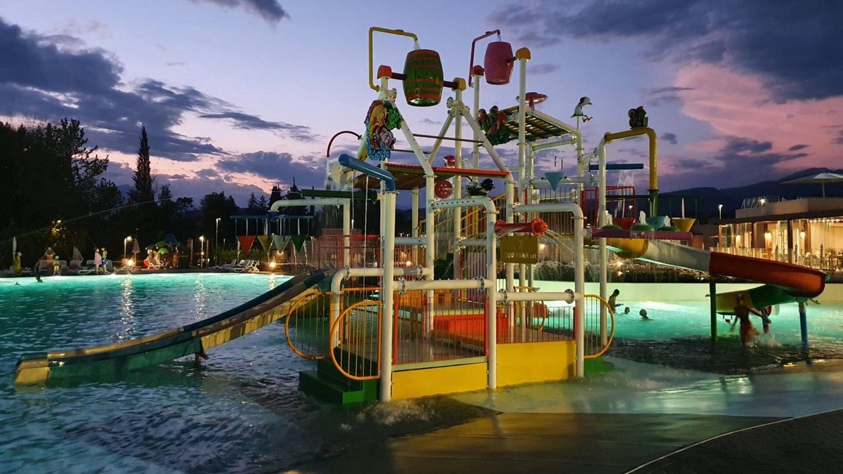 Cisano House | Sisan Family Resort