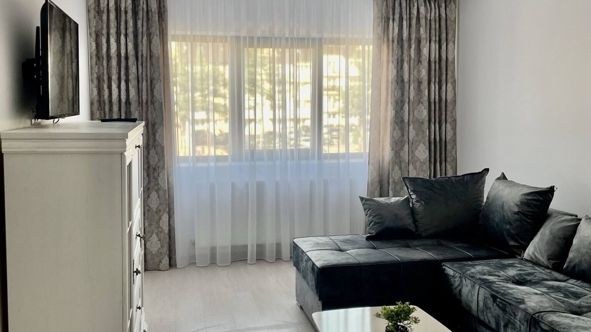 Suceava County Apartment | Sisi Margo