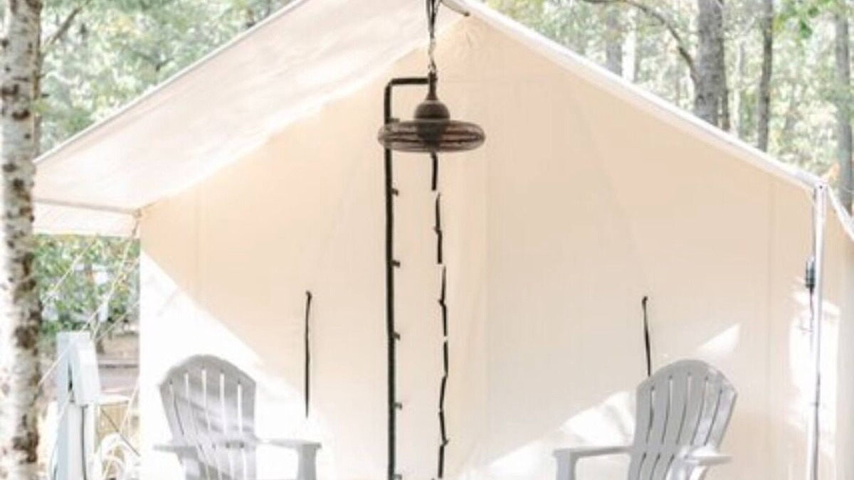 Brownsboro RV Rental | Site #39 Standard King Safari