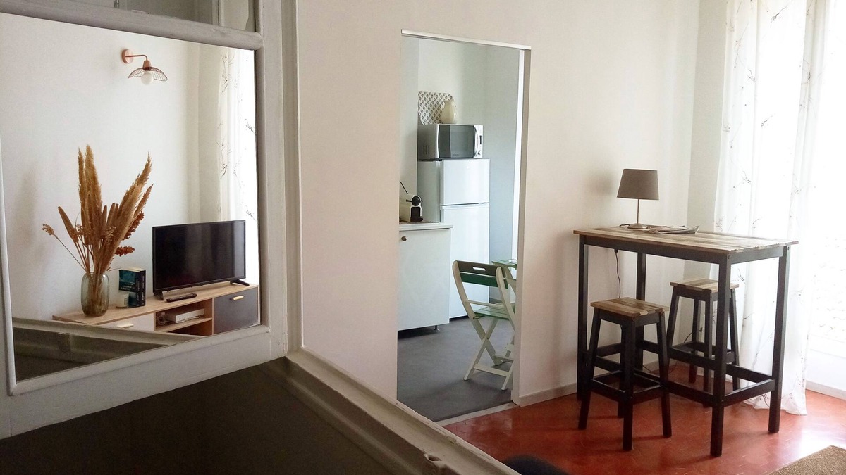 Les Grands Carmes Apartment | Situé Dans le Quartier de La Joliette, Appartement Idéal Pour un Séjour à 2