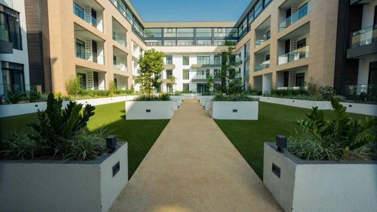 Cantonments Apartment | Situated in a very secured community at the heart of Accra