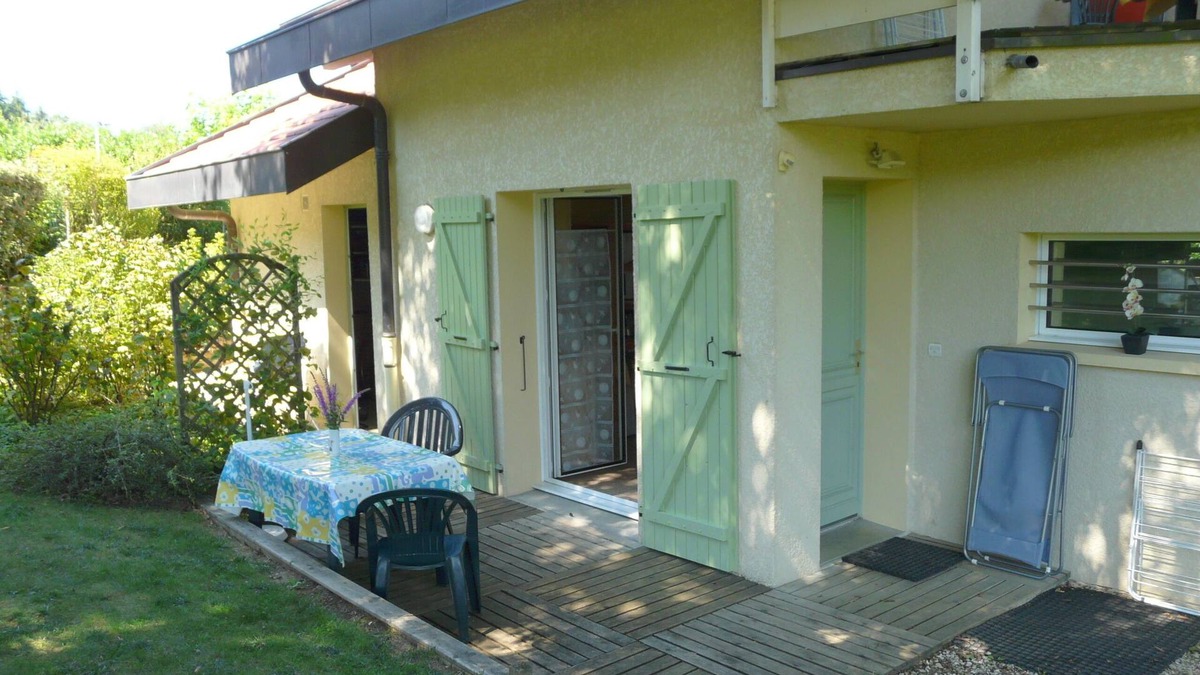 Annecy-le-Vieux Apartment | Situation Remarquable au Bord de la Nature Tout en Étant Dans Annecy