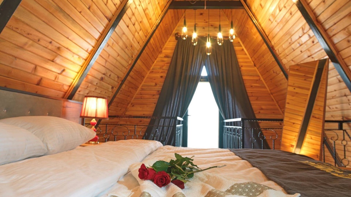 Sıcak Cermik Ski Chalet | SIVAS CAMLICA TERMAL BUNGALOW
